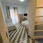 Grillo Bed and Breakfast Σαλέρνο